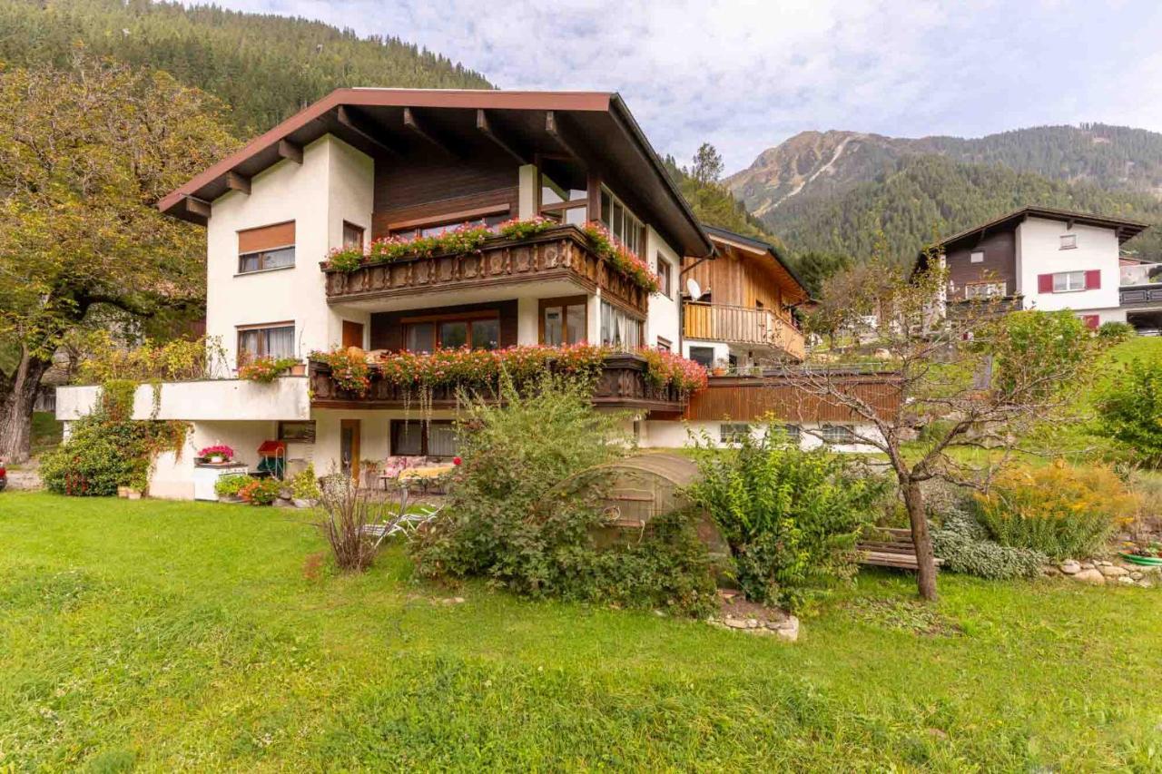 Ferienwohnung Angelika Sankt Gallenkirch Esterno foto